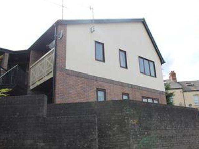 House for sale in Griffithstown, Wales