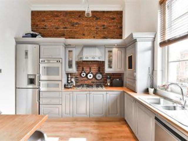 House for sale in Red Hill, Surrey
