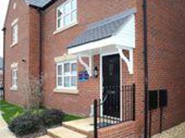 House for sale in Camp Hill, Warwickshire