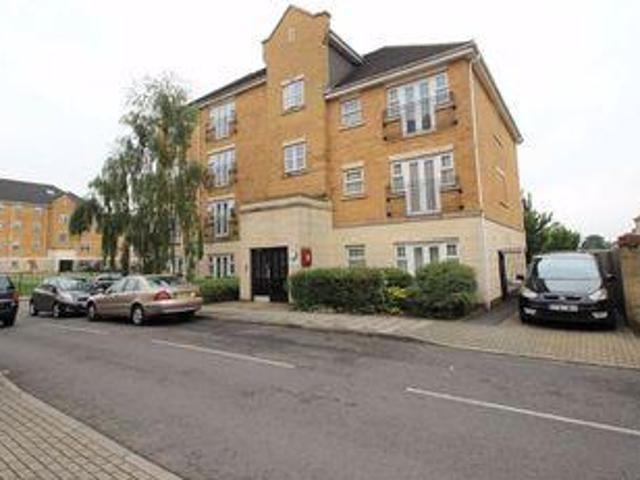 House for sale in Edgware, Greater London