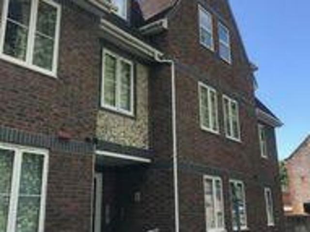 House for sale in Littlecote, West Sussex