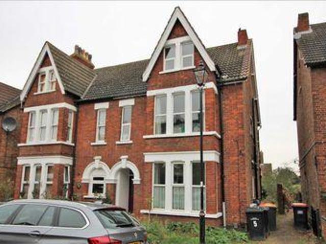 House for sale in Bedford