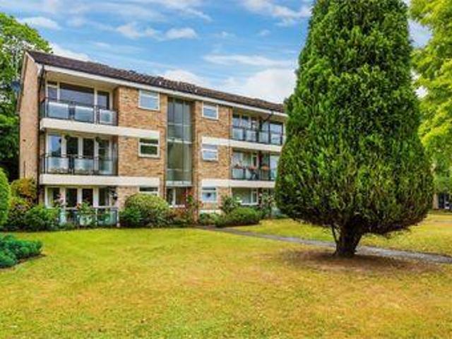 House for sale in Weybridge, Elmbridge