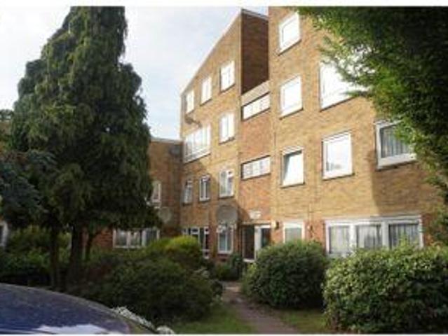 House for sale in Edgware, Greater London