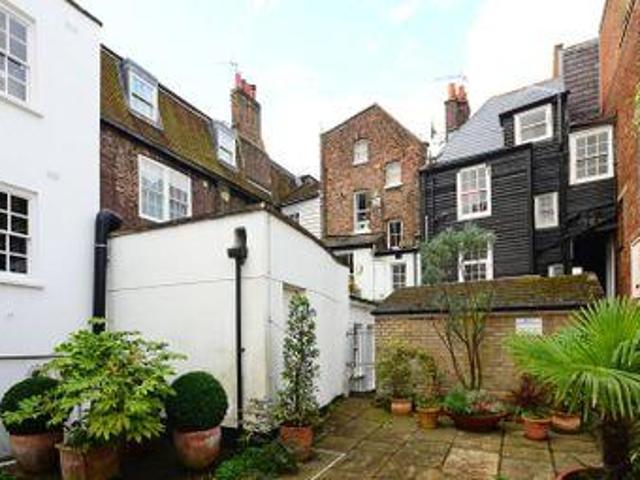 House for sale in Lyons, Greater London