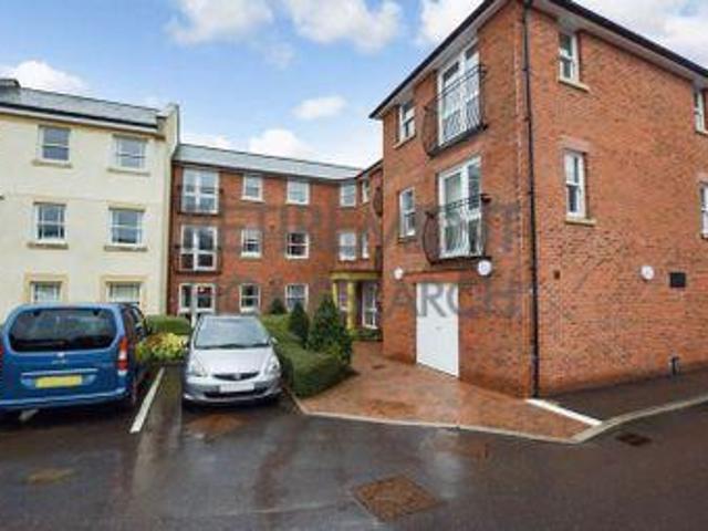 House for sale in Devizes, Wiltshire