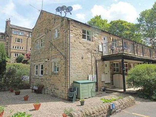 House for sale in Holmfirth, West Yorkshire