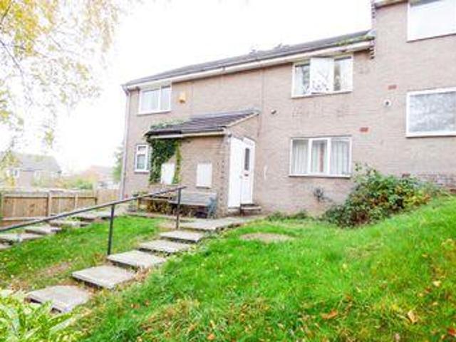 House for sale in Huddersfield, West Yorkshire
