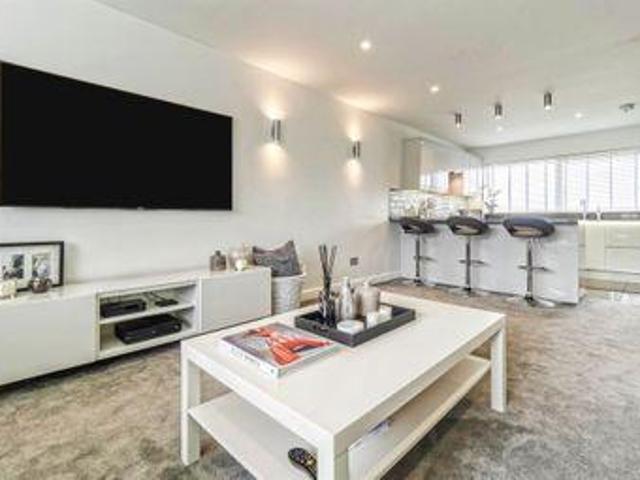 House for sale in Bushey