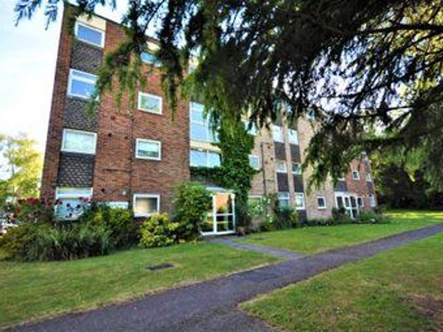 House for sale in Walton-on-Thames, Surrey