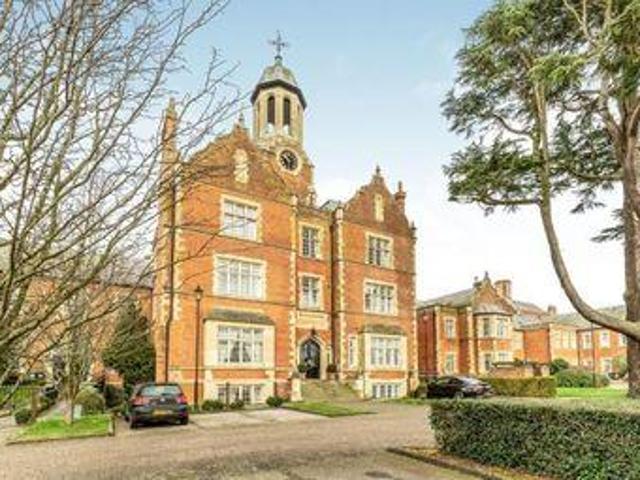 House for sale in Warwick, Warwickshire