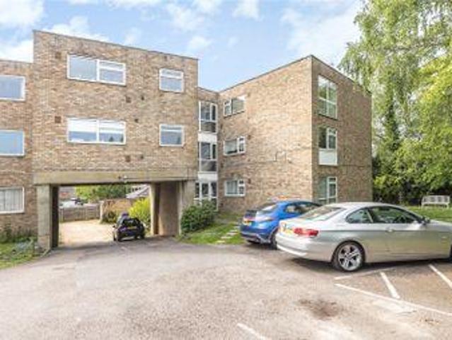 House for sale in Batchworth, Hertfordshire