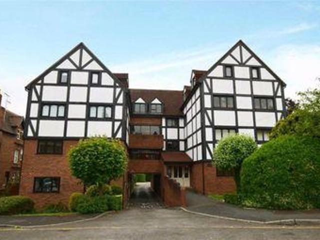 House for sale in Gloucester, Gloucestershire