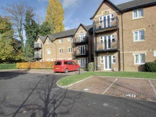 House for sale in Pouchen End, Hertfordshire