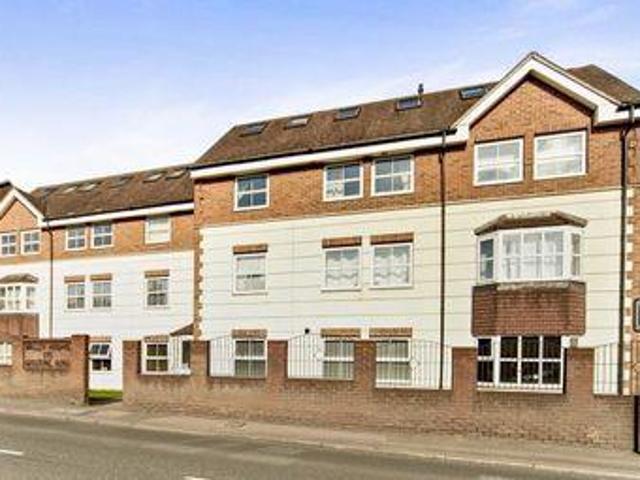 House for sale in Hillview, Surrey
