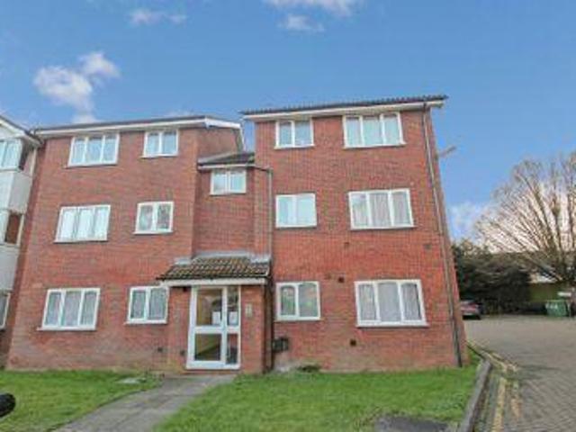 House for sale in Northolt, Greater London