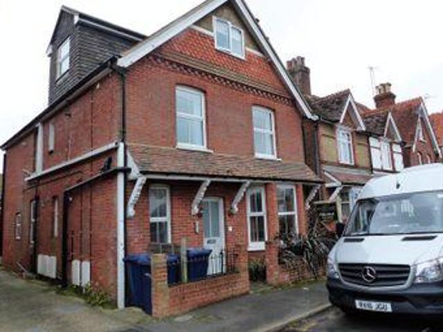 House for sale in Fole, Surrey