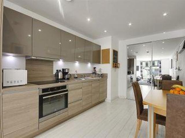 House for sale in Brentford End, Greater London