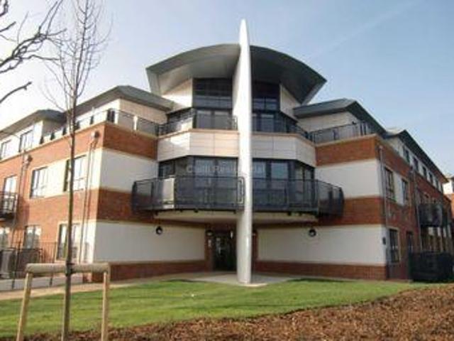 House for sale in Farnborough, Rushmoor