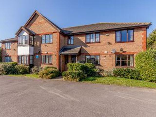 House for sale in New Malden, Greater London