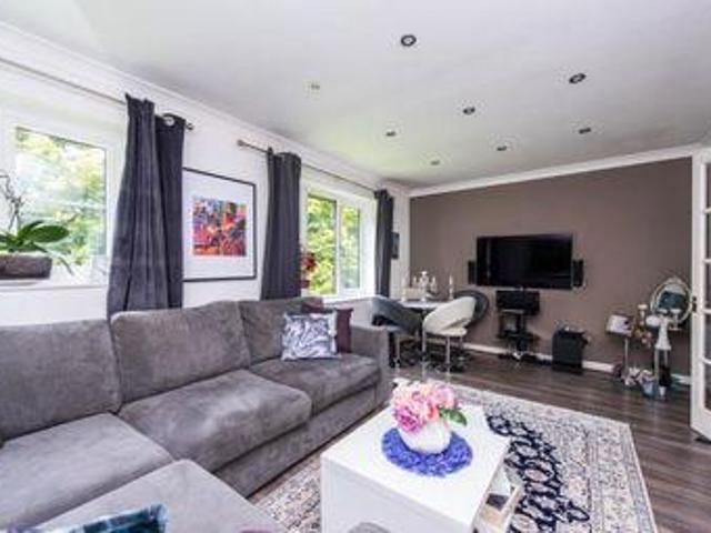 House for sale in New Malden, Greater London