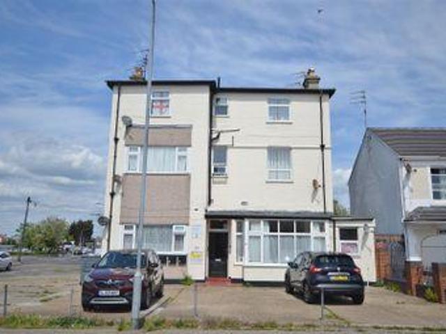 House for sale in Dale Hill, Essex