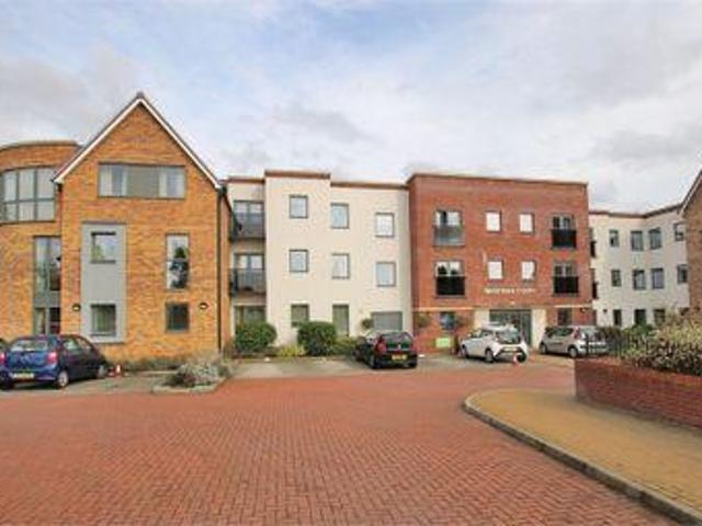 House for sale in Northampton, West Northamptonshire