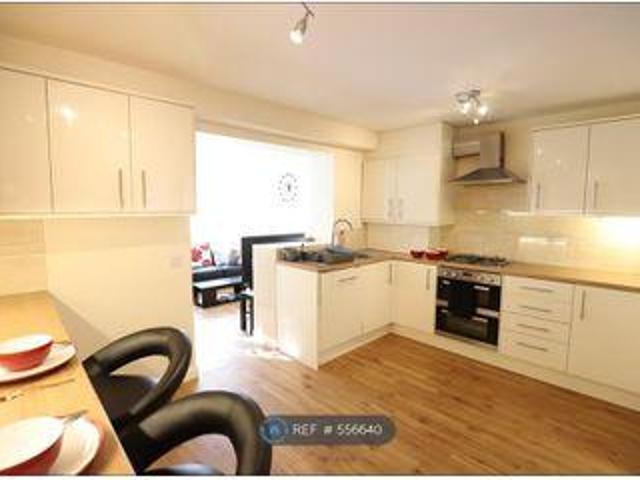 House for rent in Pouchen End, Hertfordshire