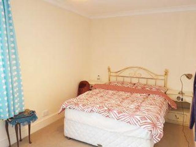 House for rent in Redhill, Reigate and Banstead