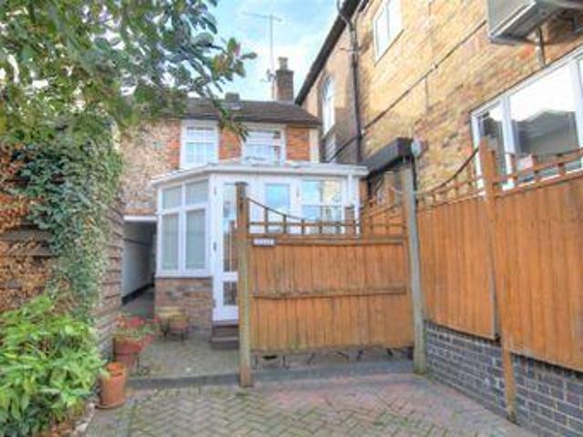 House for rent in Pouchen End, Hertfordshire
