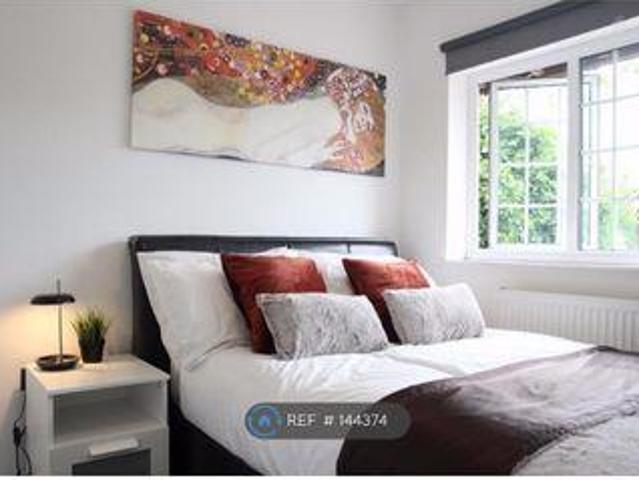 House for rent in Batchworth, Hertfordshire