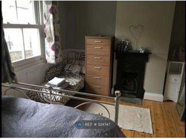 House for rent in Fole, Surrey
