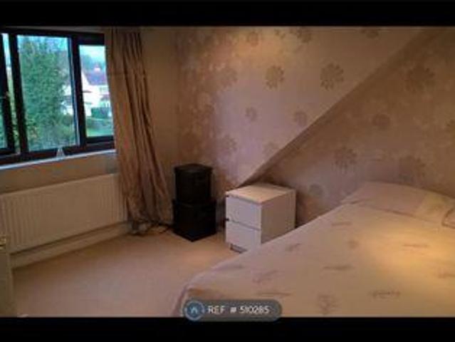 House for rent in Staines, Surrey