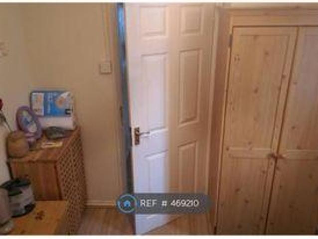 House for rent in Swanley, The Butts