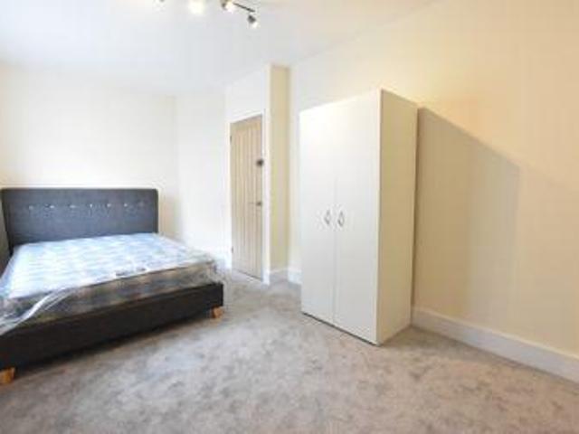 House for rent in Lyons, Greater London