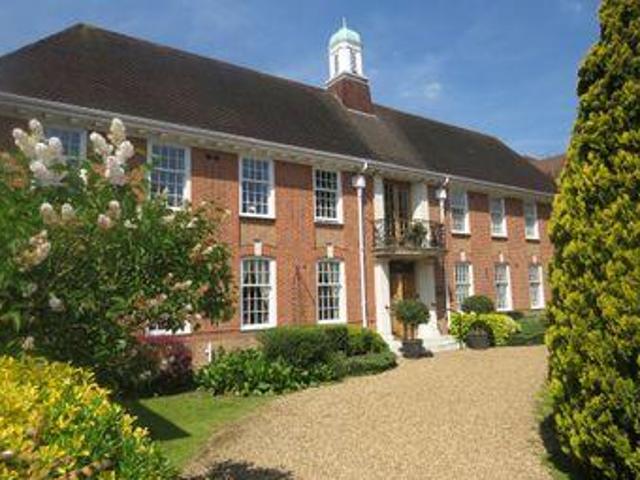 House for sale in Broxbourne, Hertfordshire