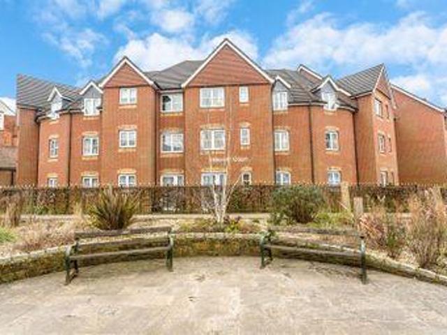 House for sale in Hillview, Surrey