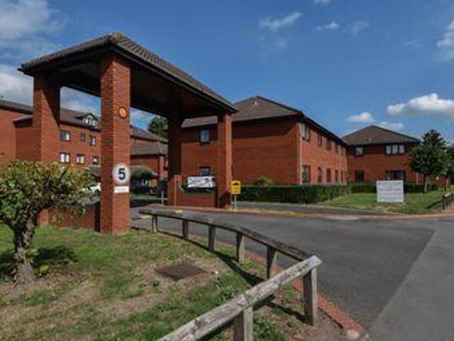 House for sale in Bromsgrove, Worcestershire