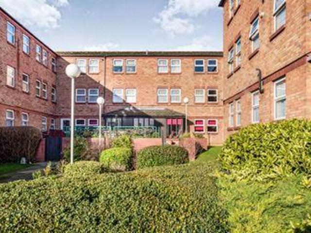 House for sale in Watford, Hertfordshire