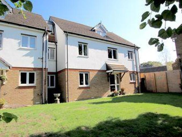 House for sale in Lower Halliford, Surrey