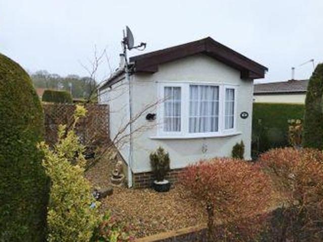 House for sale in Pachesham Park, Surrey