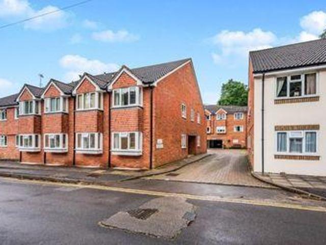 House for sale in Fole, Surrey