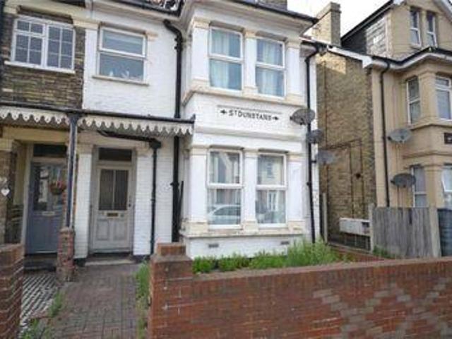 House for sale in Dale Hill, Essex