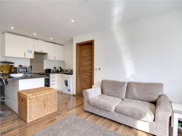 House for rent in Addlestone, Runnymede