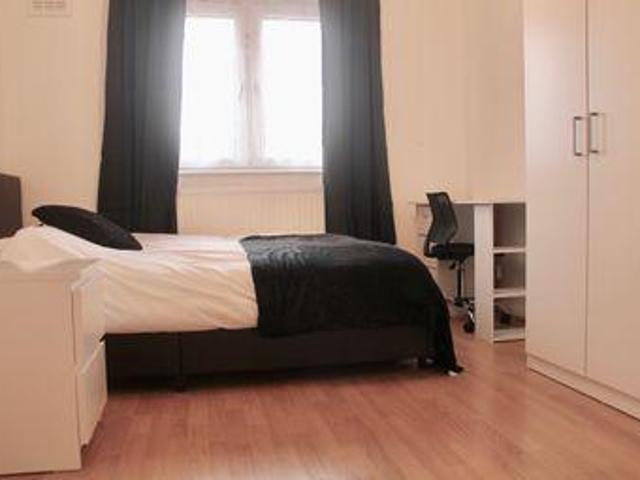 House for rent in Lyons, Greater London