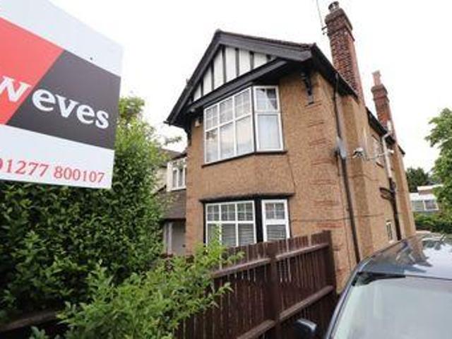 House for rent in Navestock Side