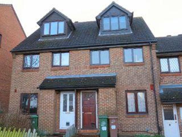 House for rent in Surrey