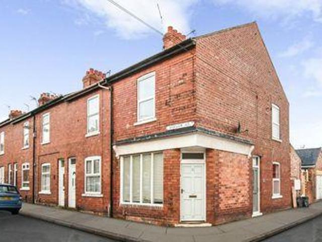 House for sale in High Field, York