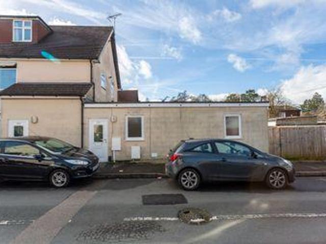 House for sale in Hillview, Surrey