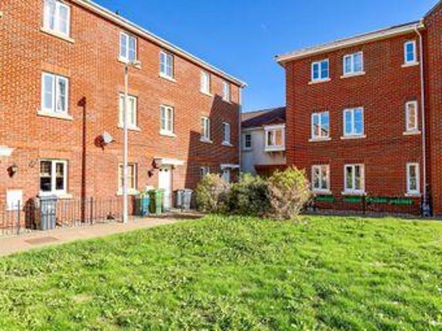 House for sale in Thatcham, West Berkshire